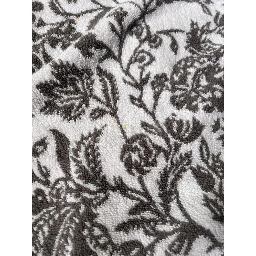 2 Threshold Performance Cotton Reversible Floral Bath Towel Gray White 61 x 31